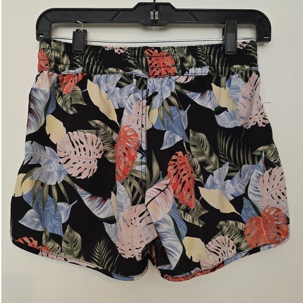 Womens Black Tropical Monstera Leaf Print Floral Elastic Waist Shorts Size M - Picture 4 of 7